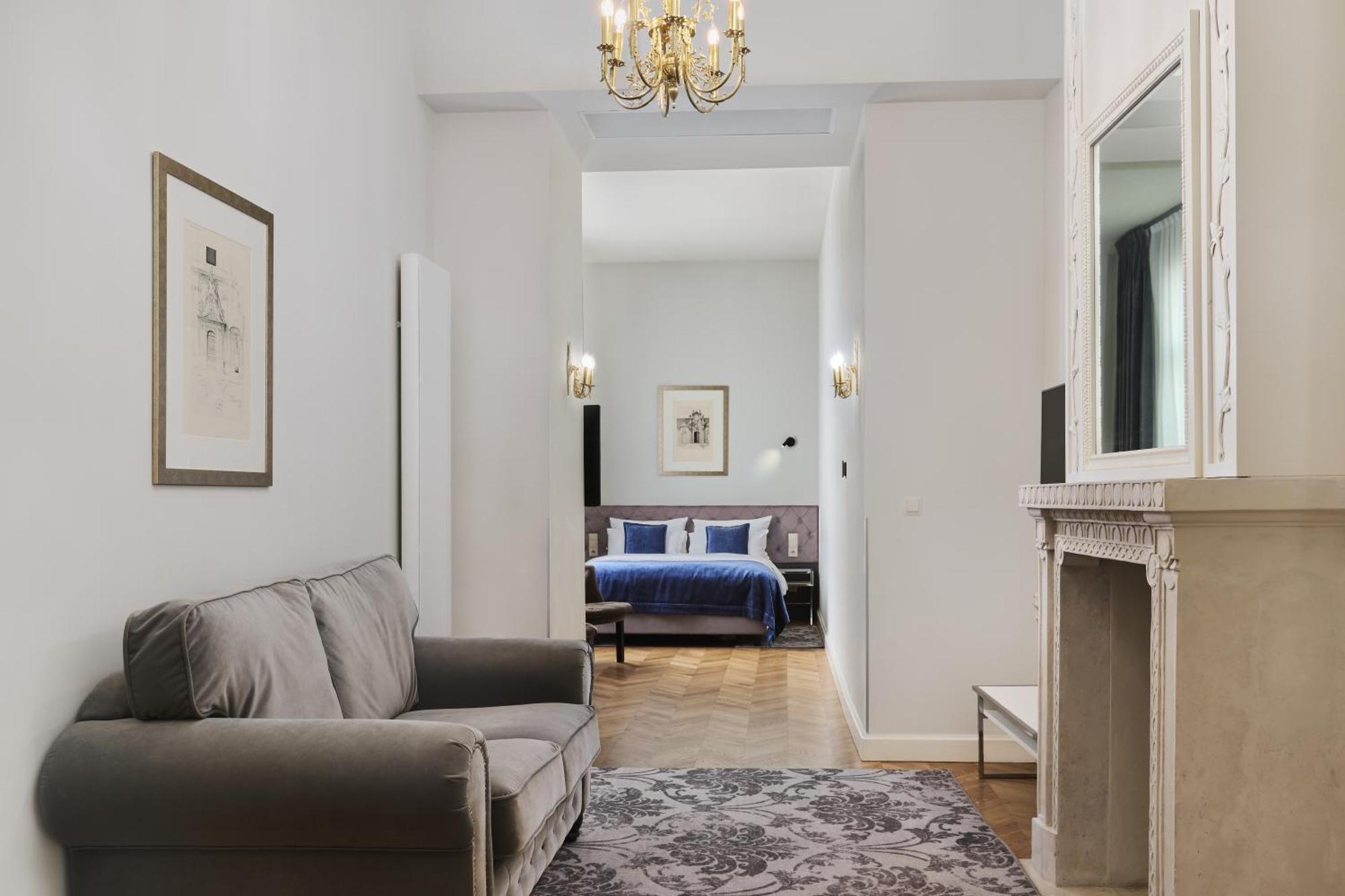 Historical Junior Suite