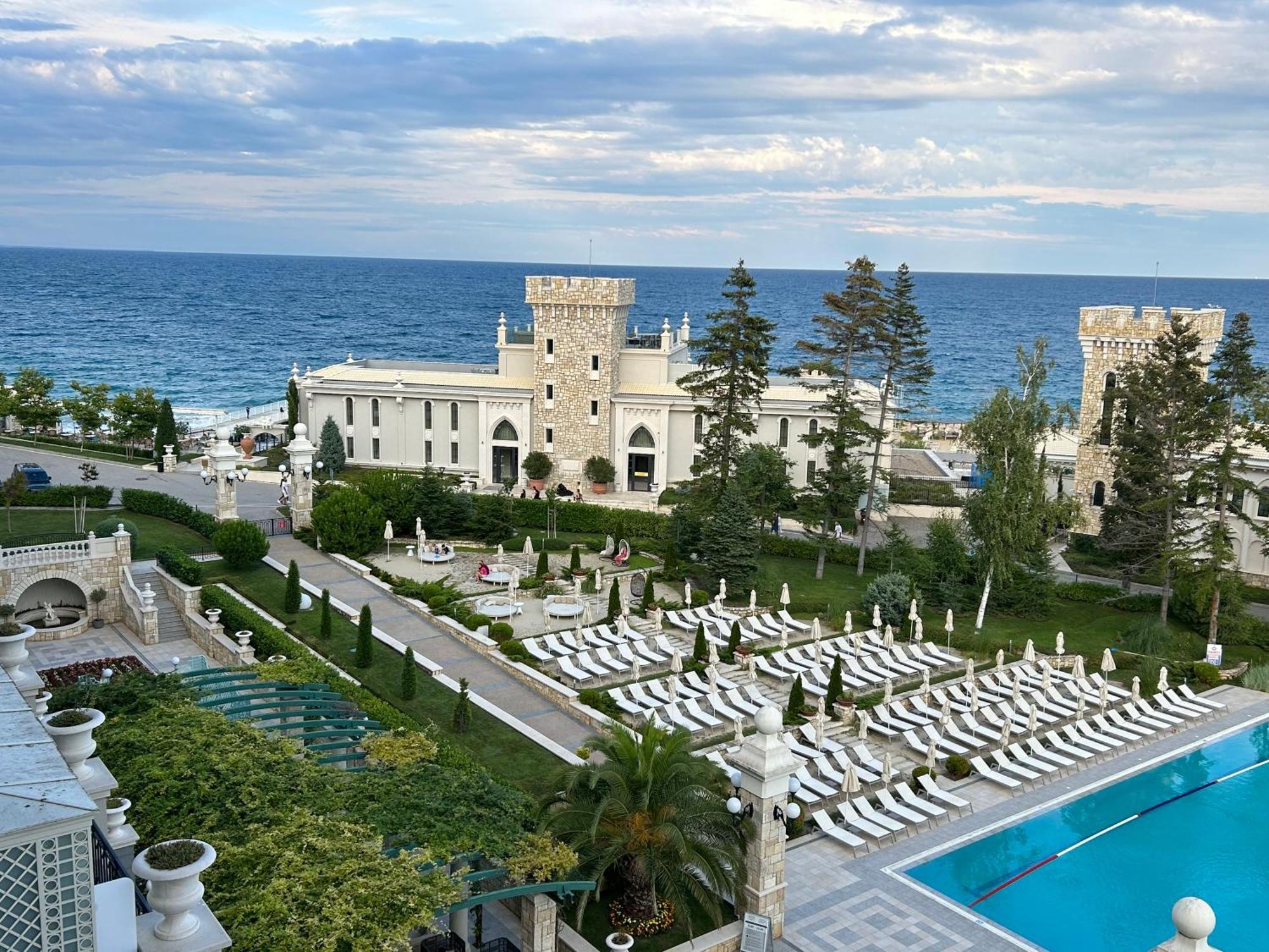 Deluxe Double Room Balcony Sea View Access to AquaHouse Thermal & Beach