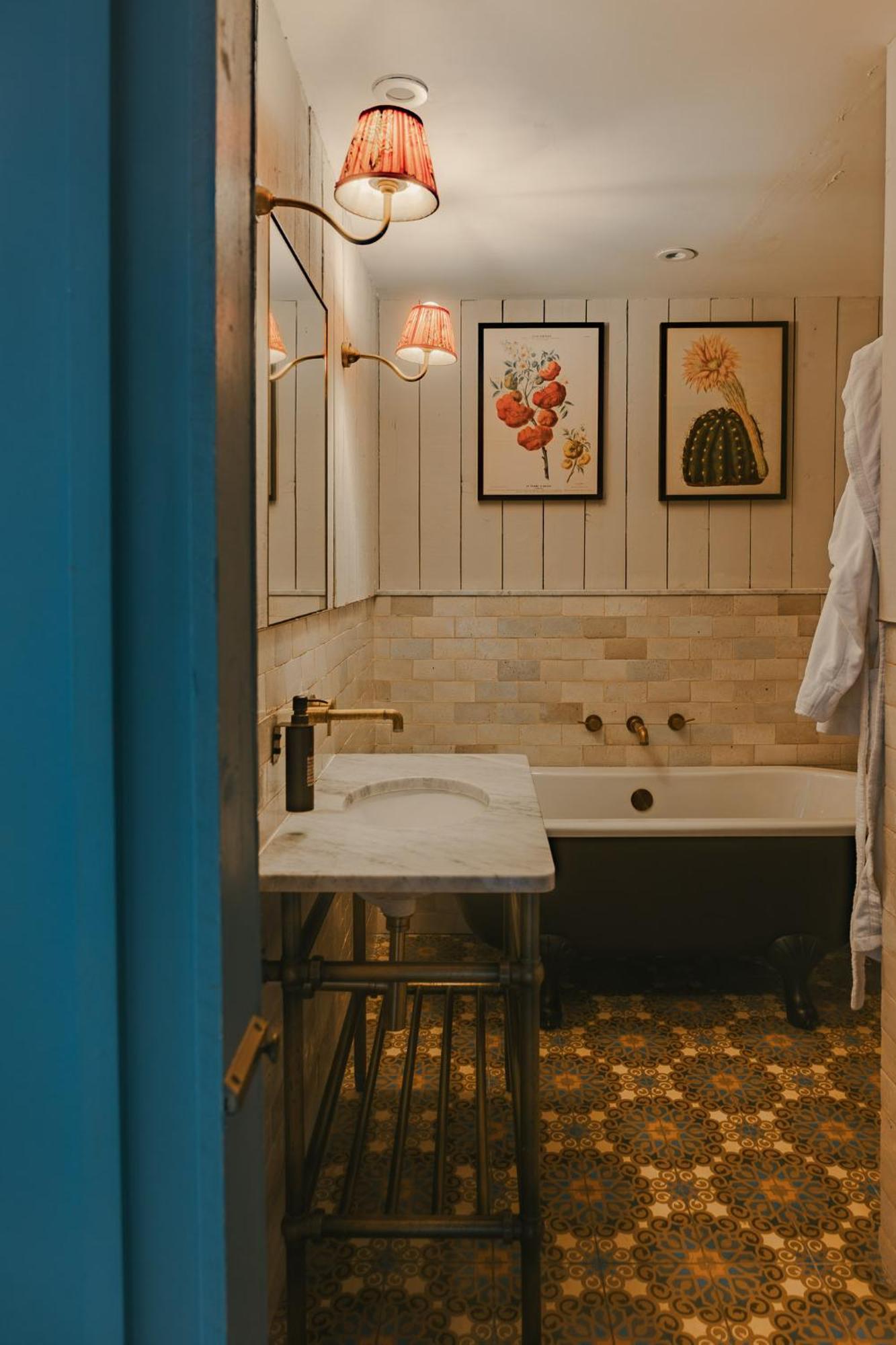 Junior Suite,1773691162:JPEG