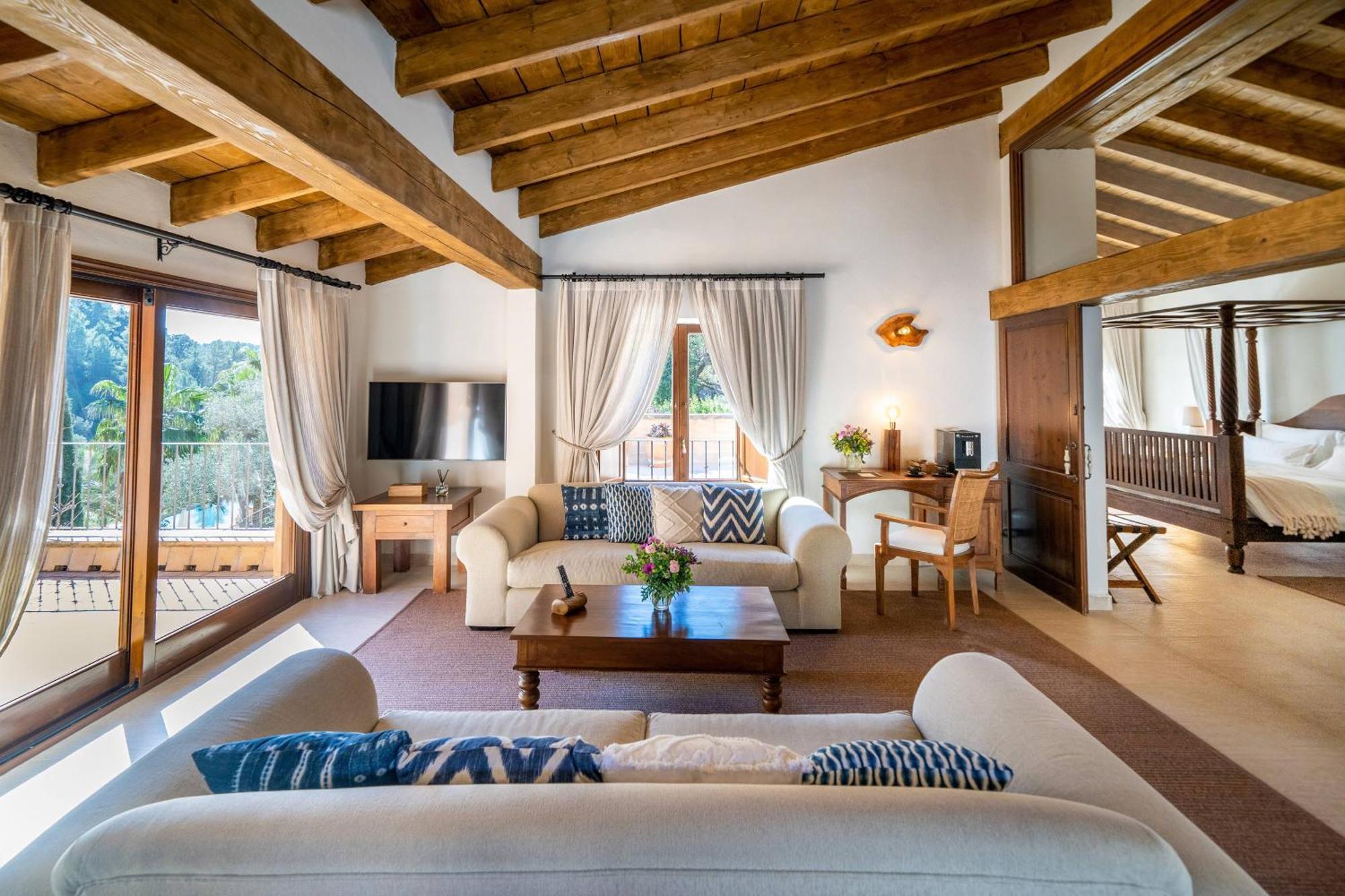 Royal Suite with Private Pool