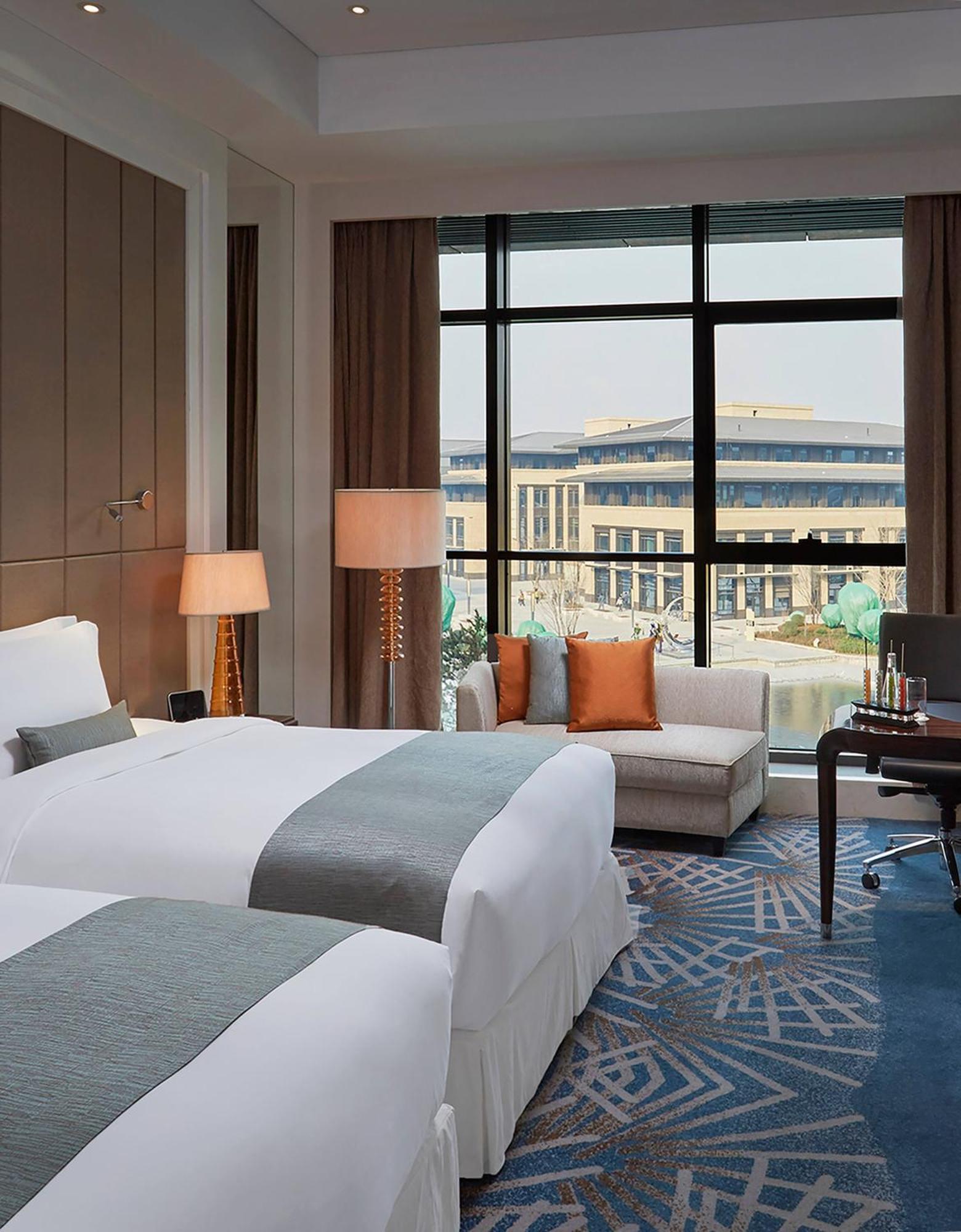 RedLevel Two Bedrooms Connected Deluxe Suite