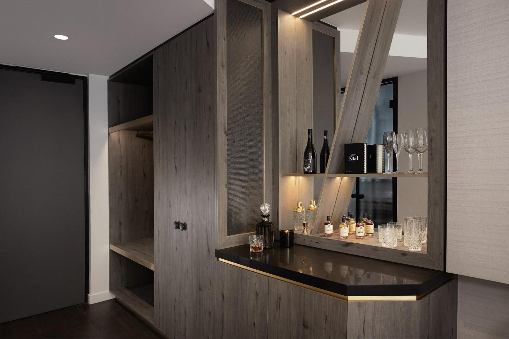 Standard King Room