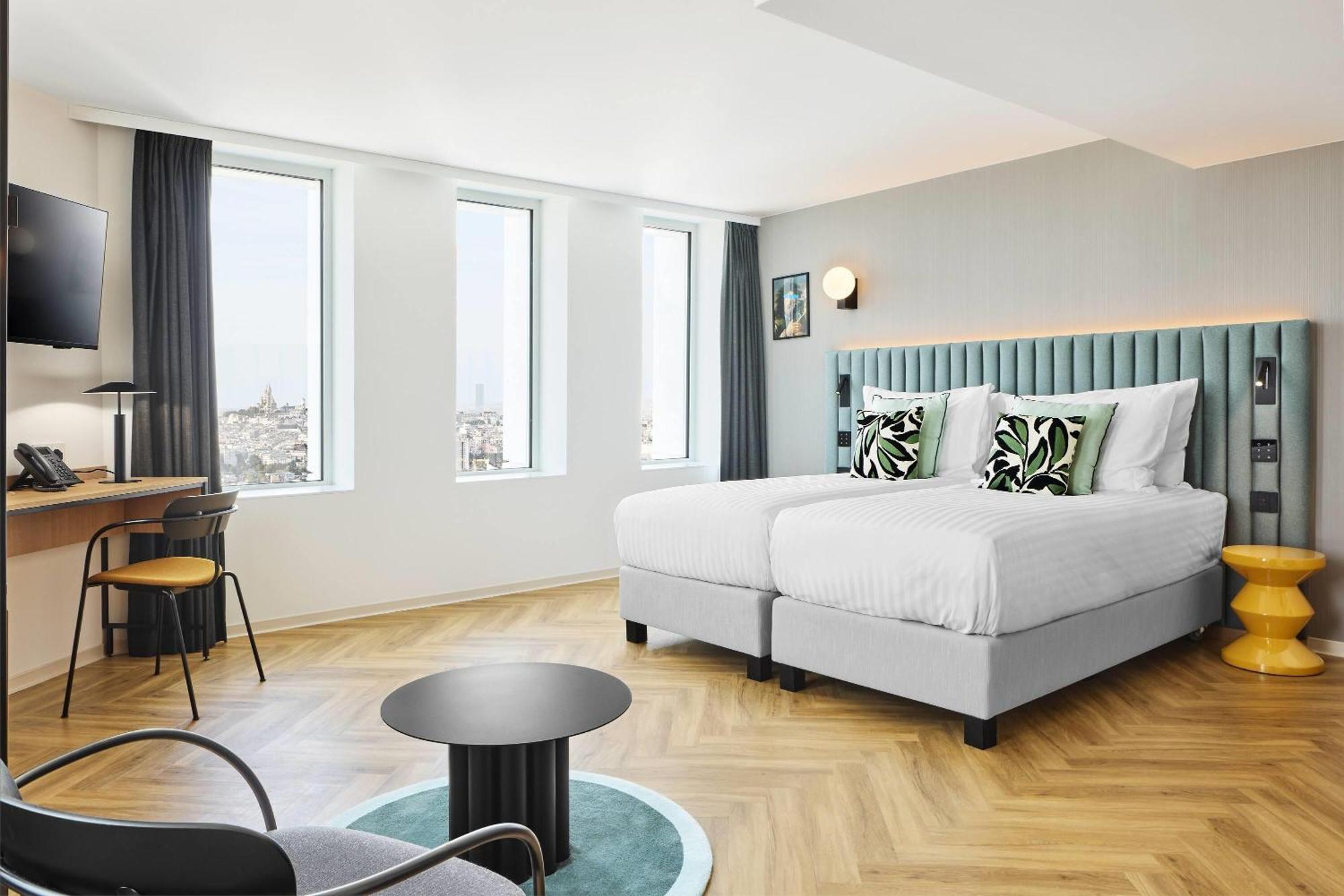 Deluxe Twin Room High Floor
