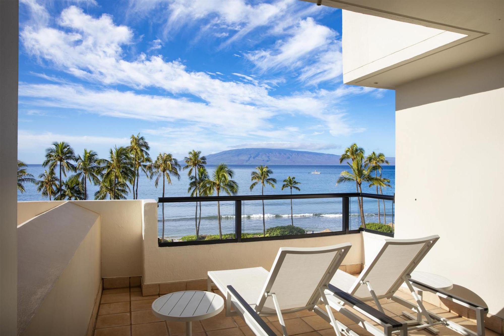 Corner King Room Ocean View