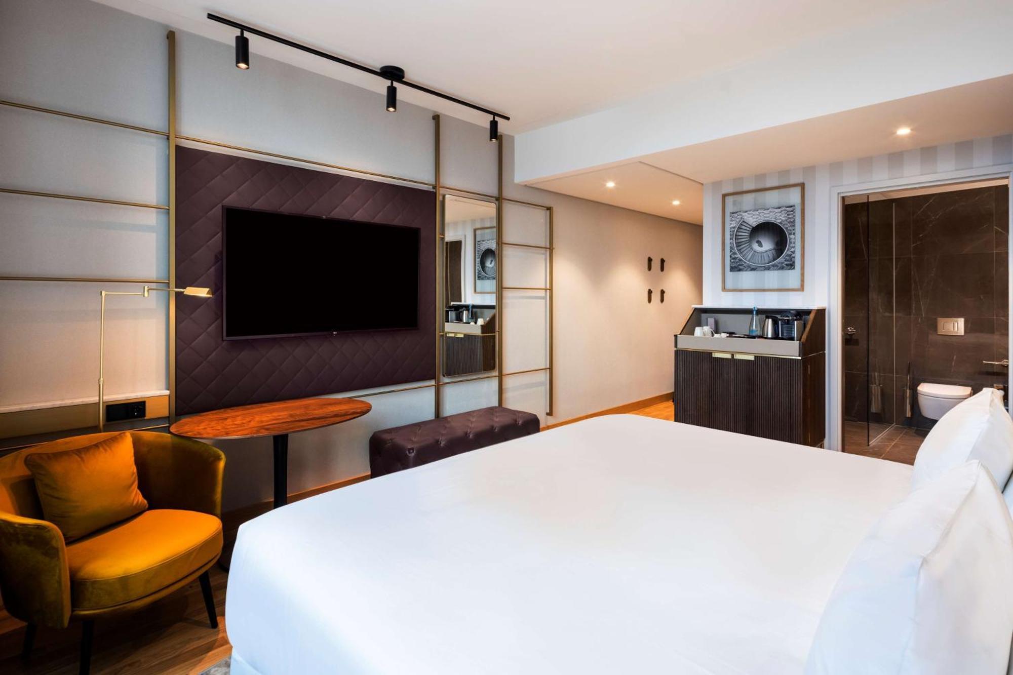 Superior Double or Twin Room