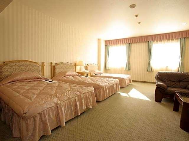 Triple Room - Non-Smoking