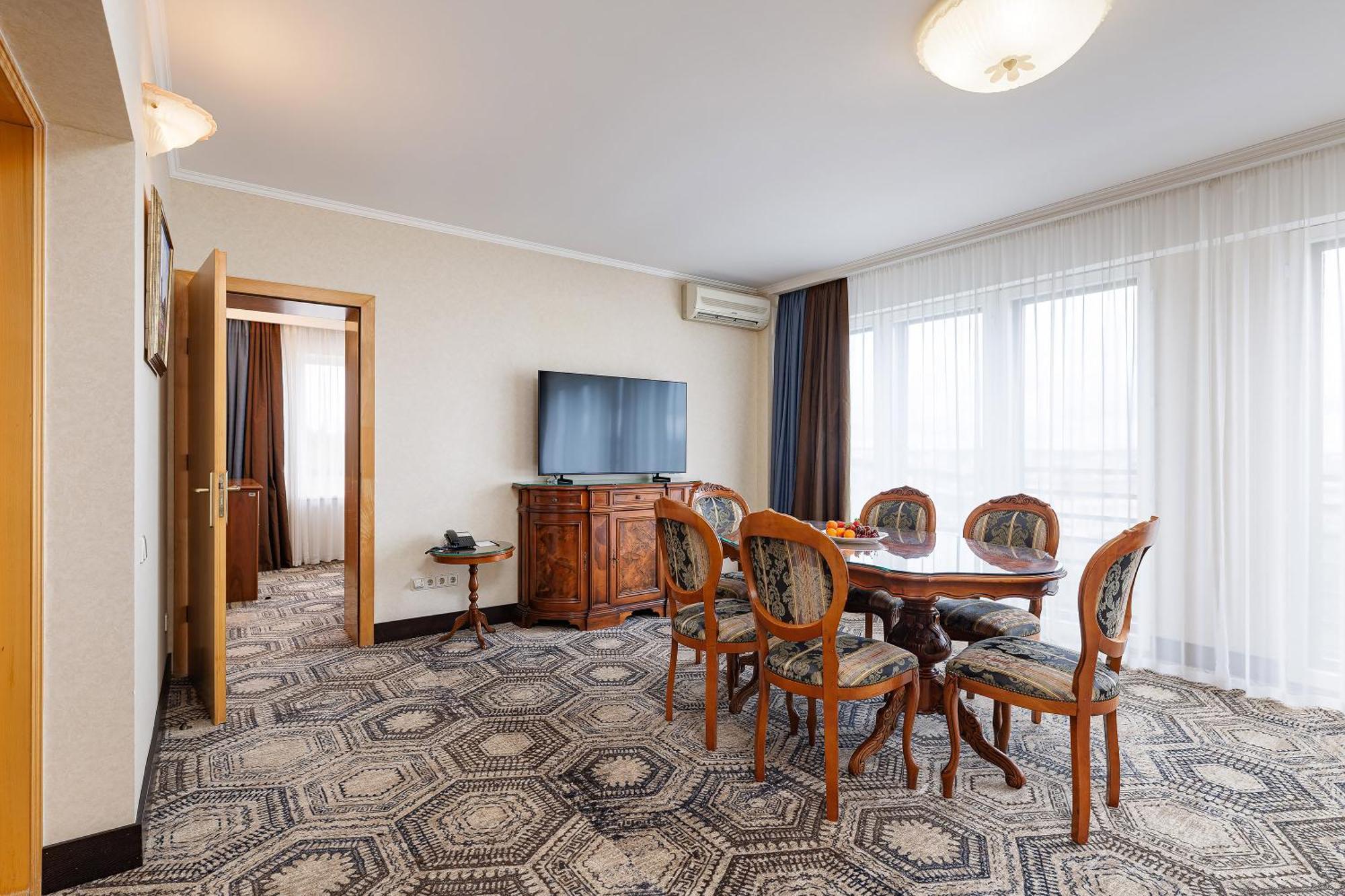 Suite