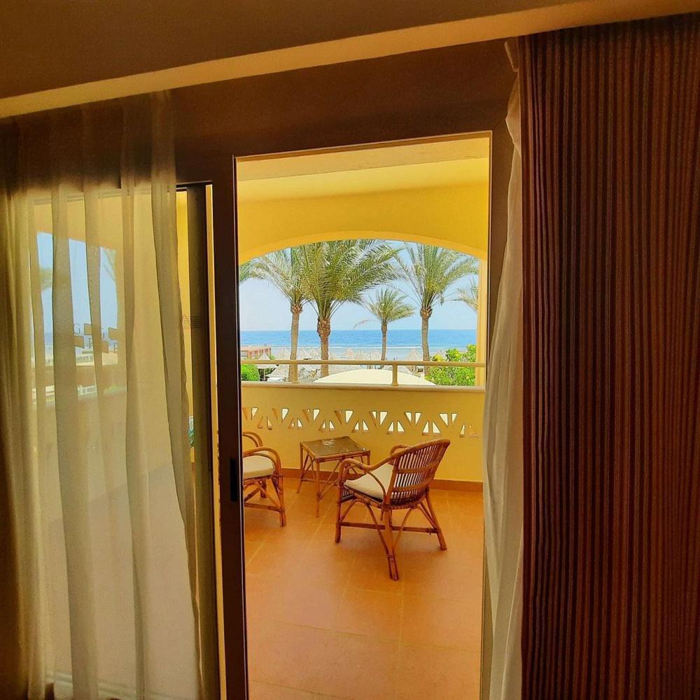 Deluxe Sea View Room