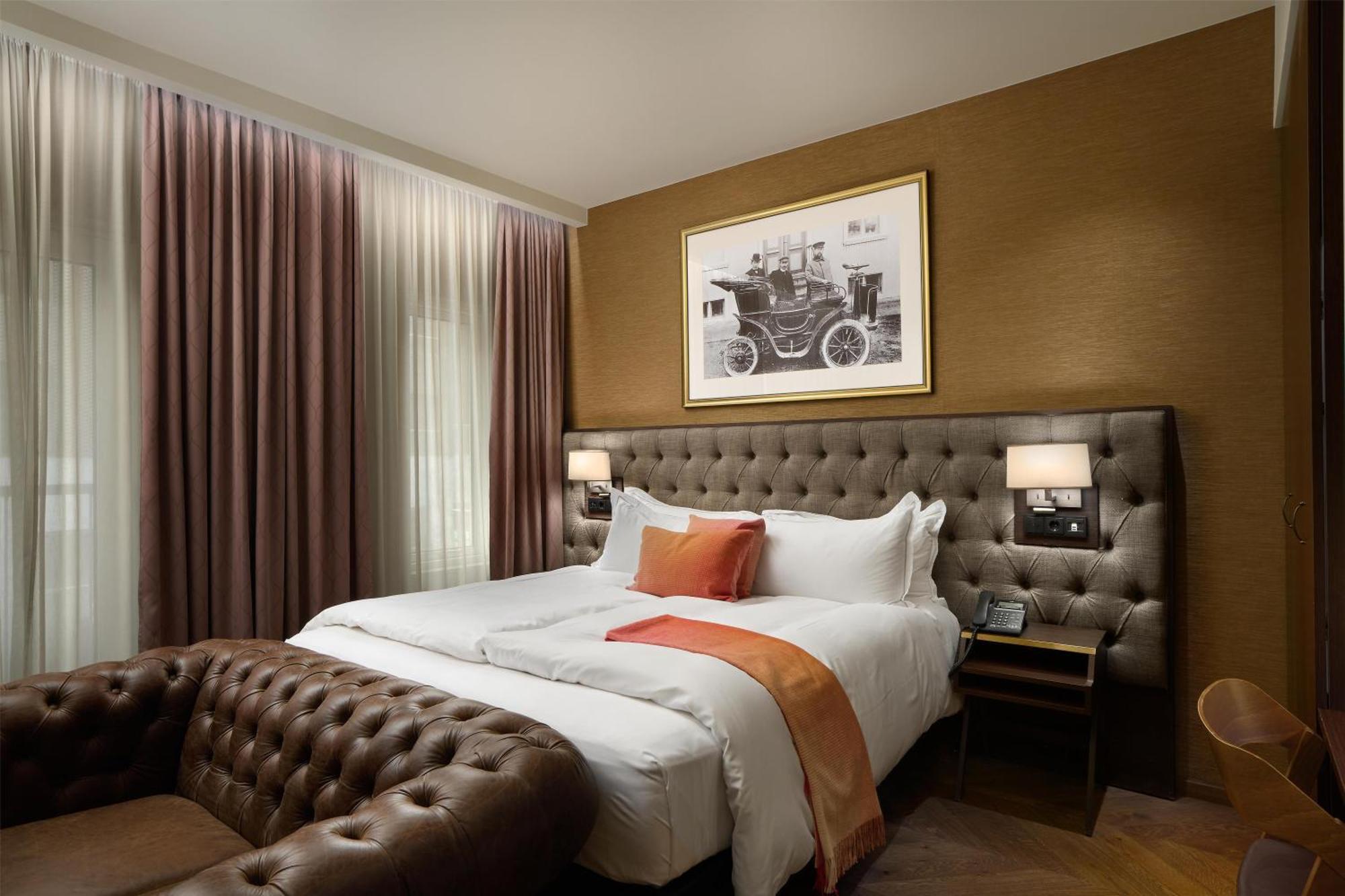 Connecting Family Suite