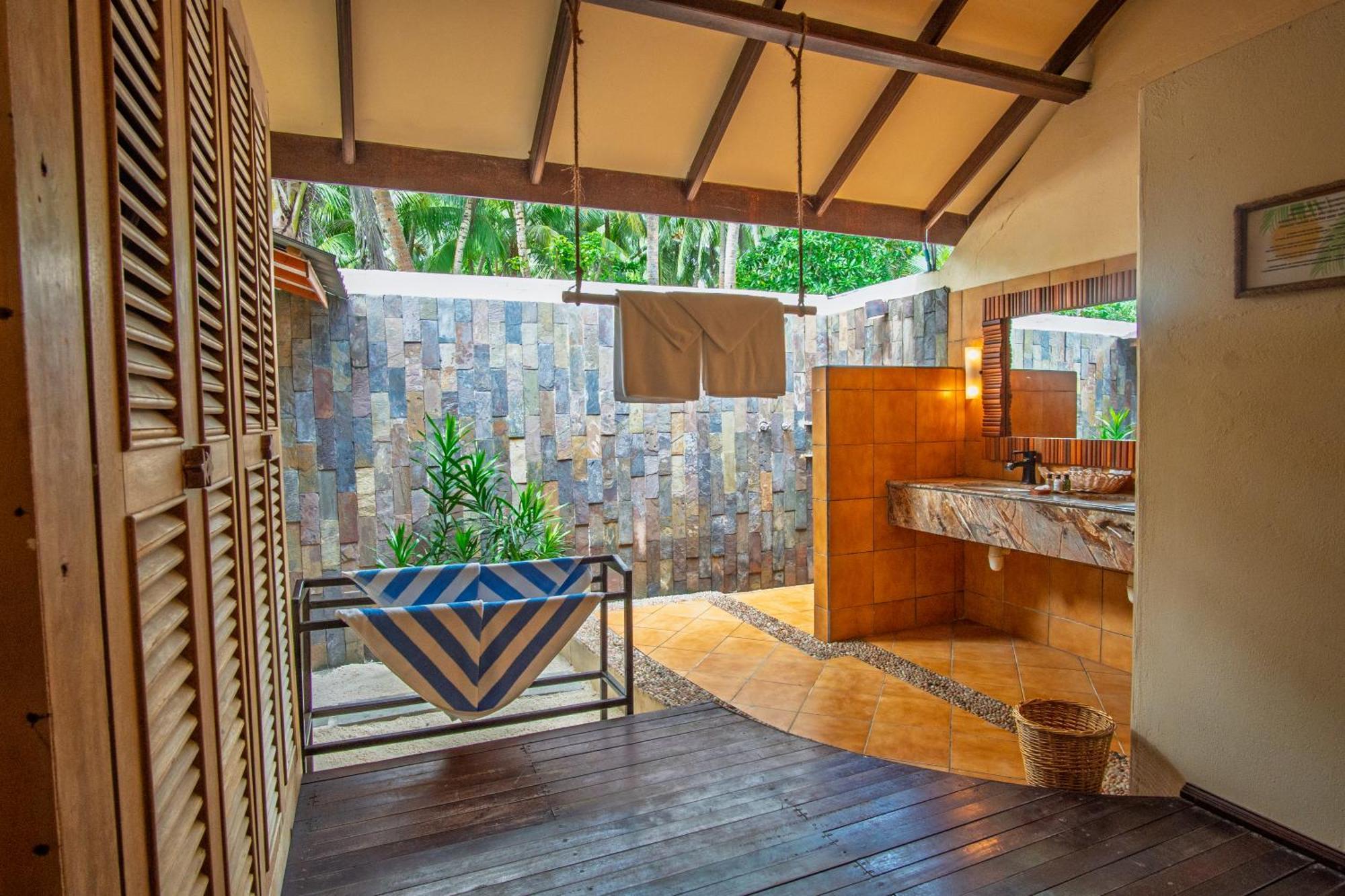 Superior Villa Beach View