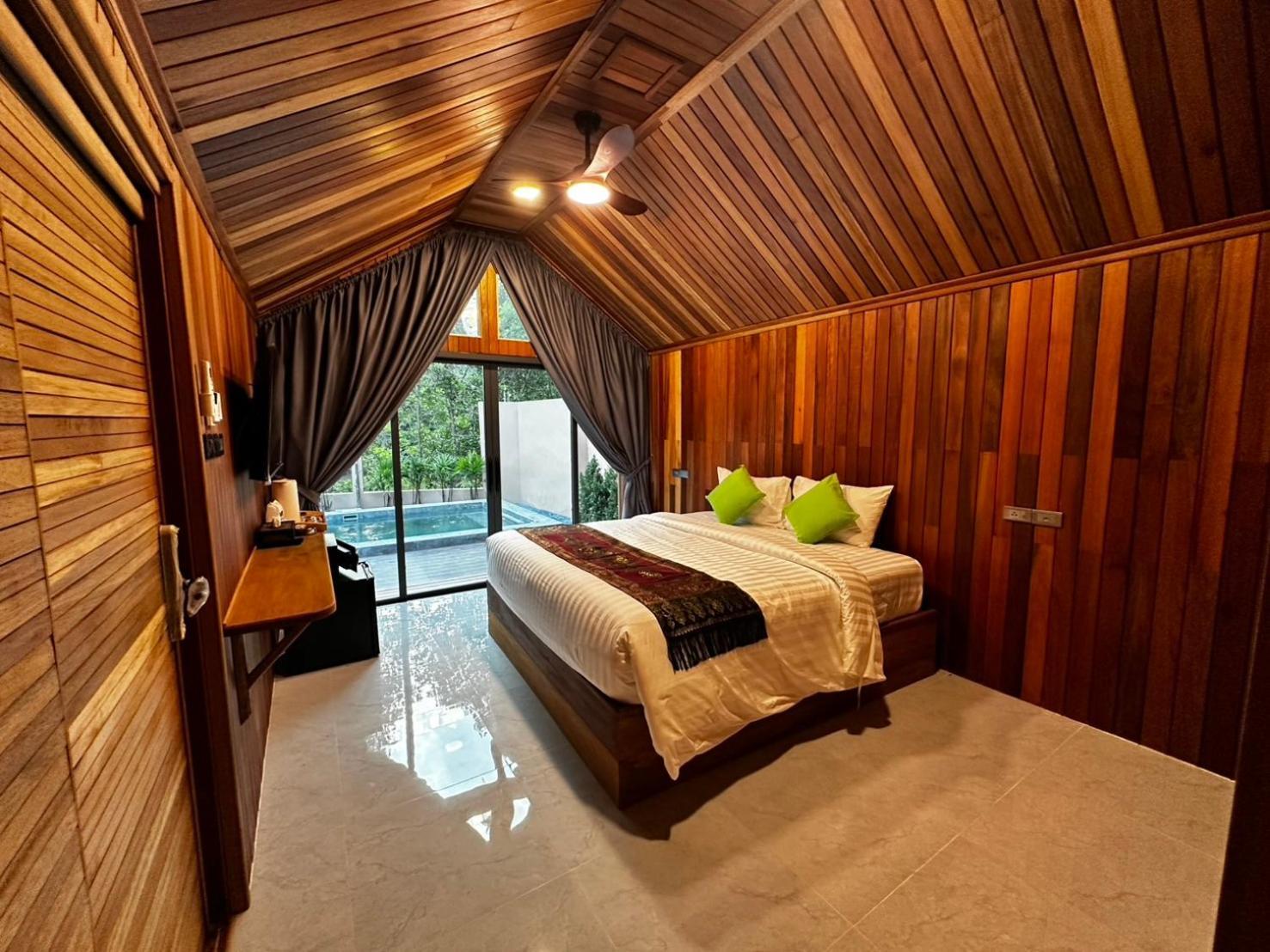 Superior Villa