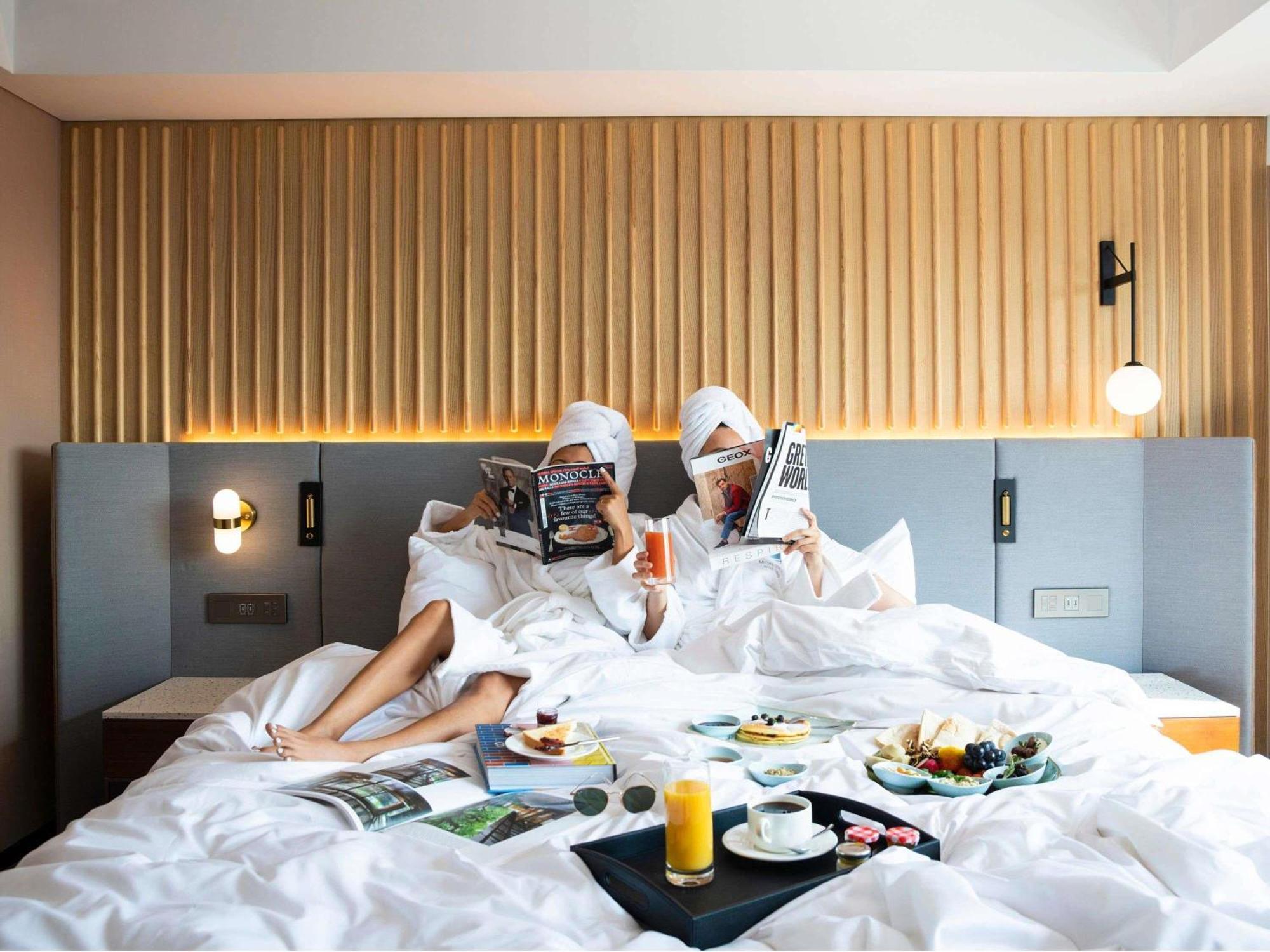 Signature City King Room