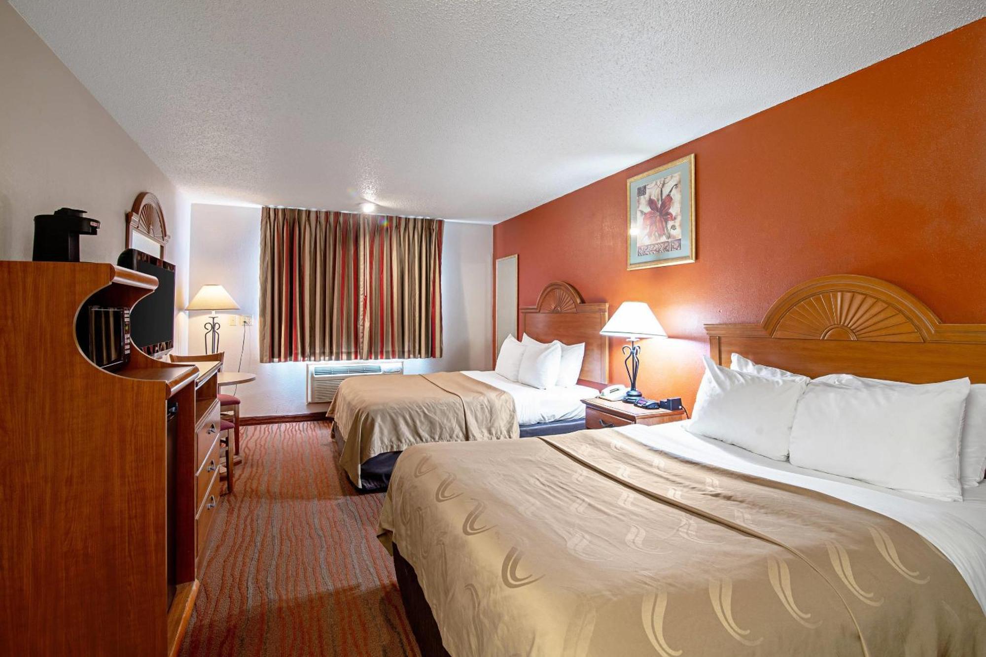 Queen Room Two Queen Beds Non-Smoking