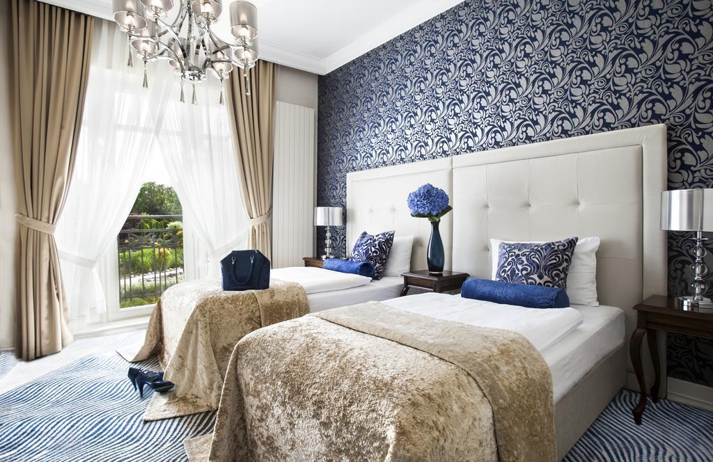 Standard Zweibettzimmer mit Gartenblick
