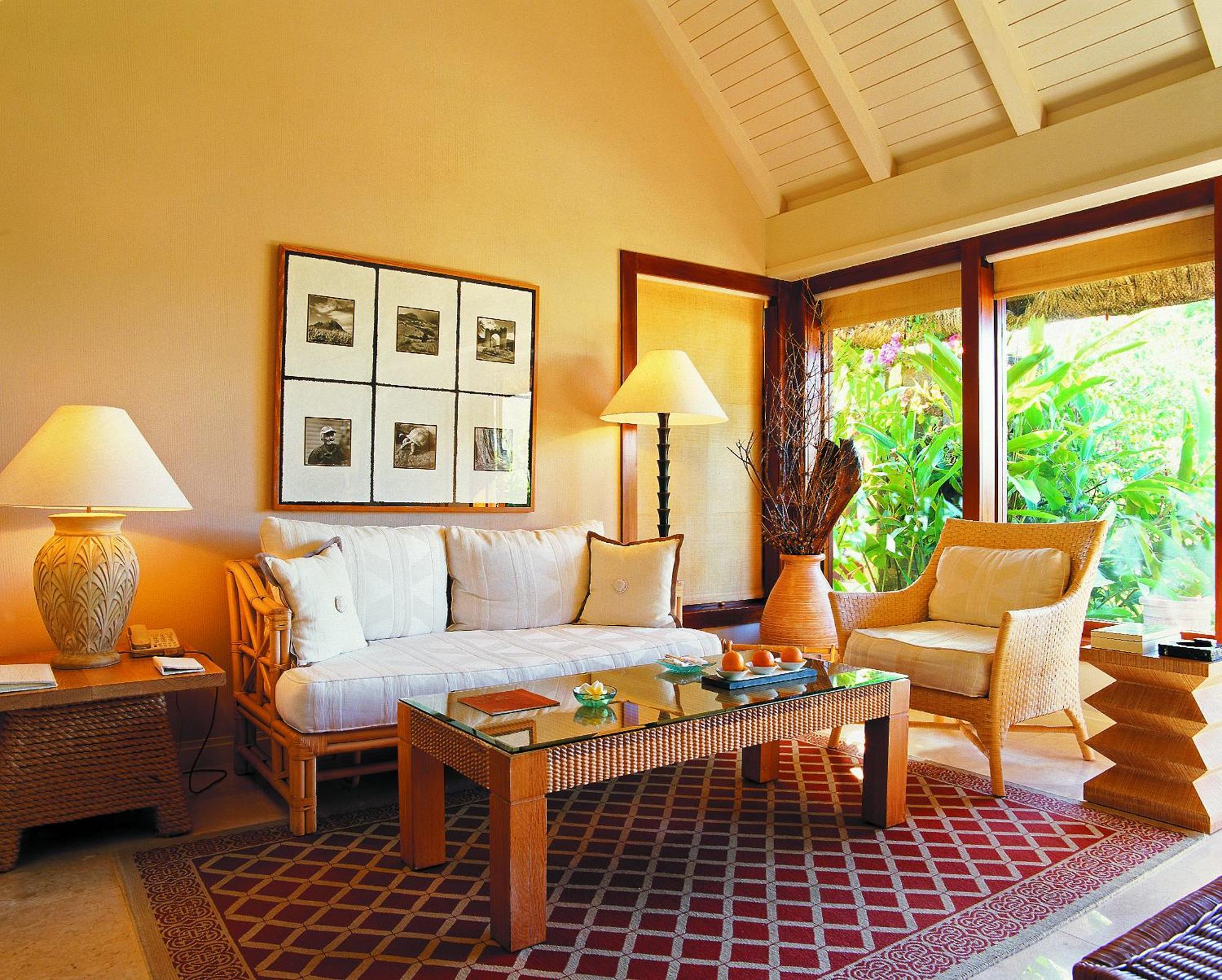 Luxury Pavilion Garden View