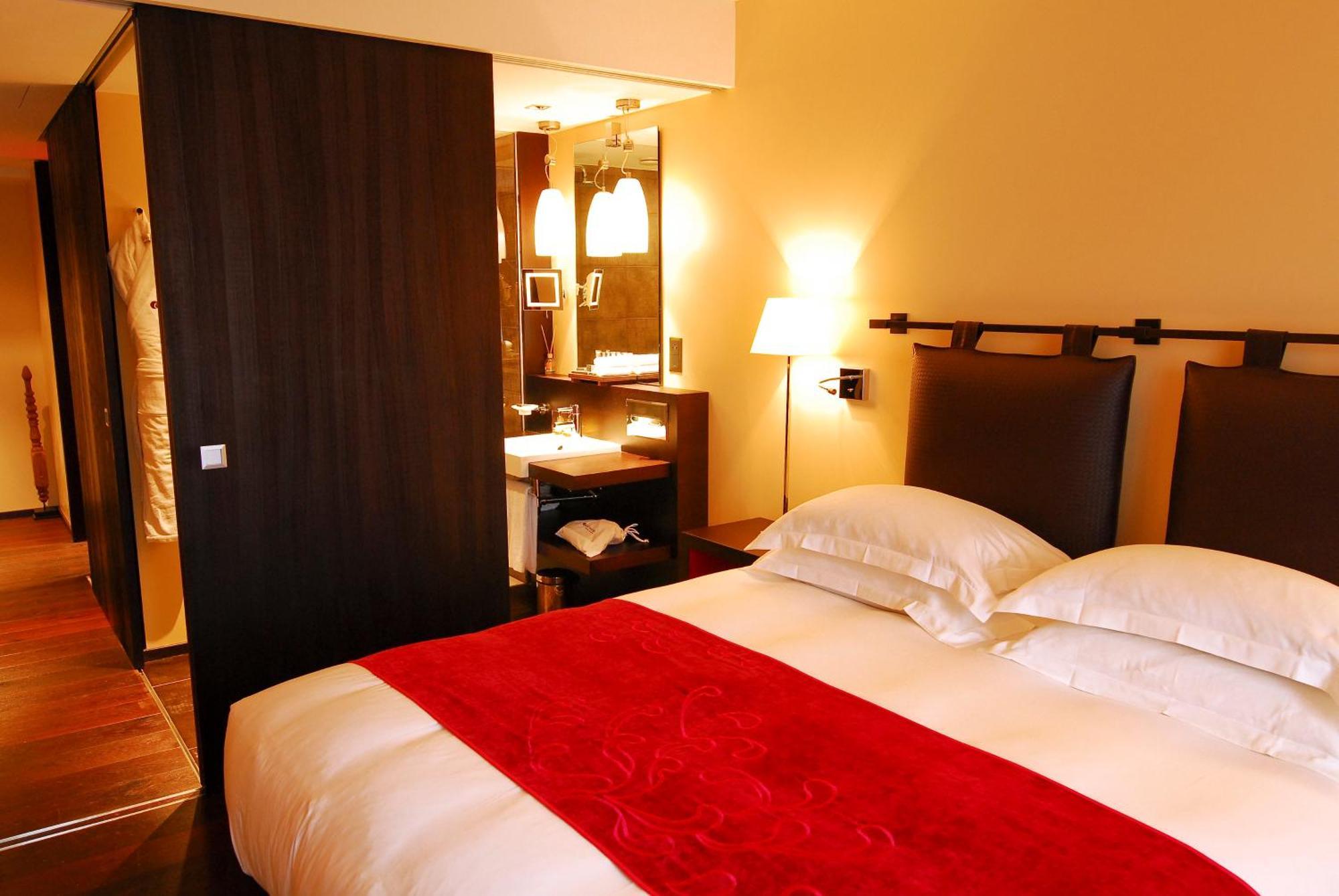 Deluxe Double Room,650439303:JPEG
