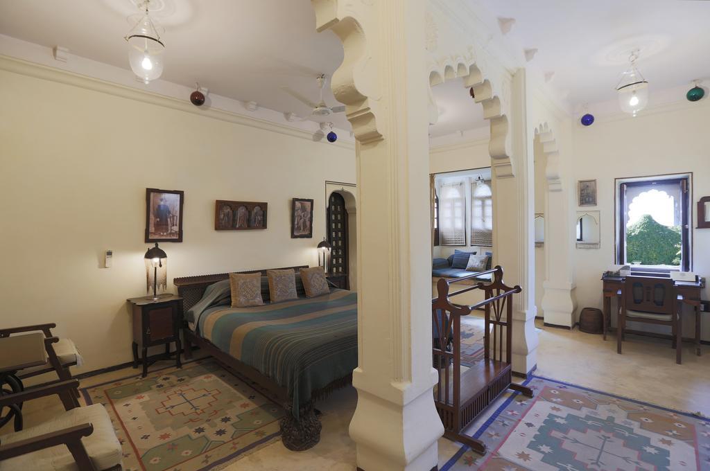Suite: 20% off on Food & Beverage services, Complimentary village walk