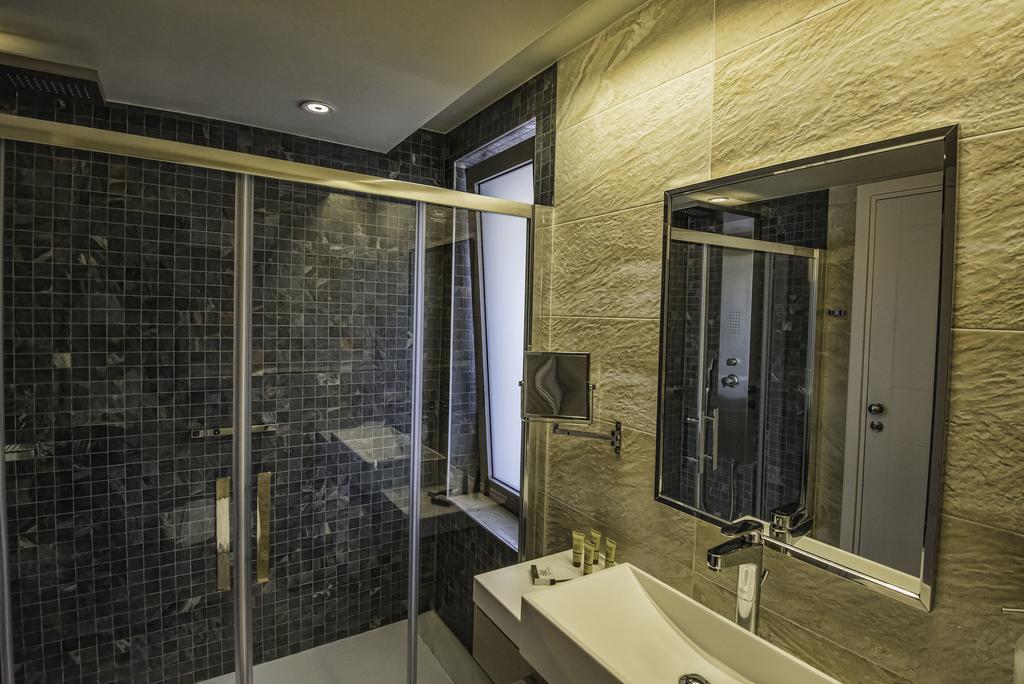 Superior Room with Sea View