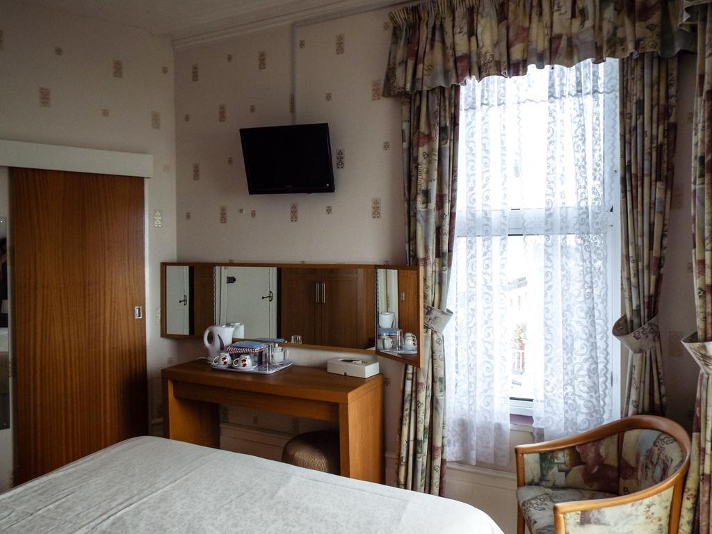 King Room with Balcony