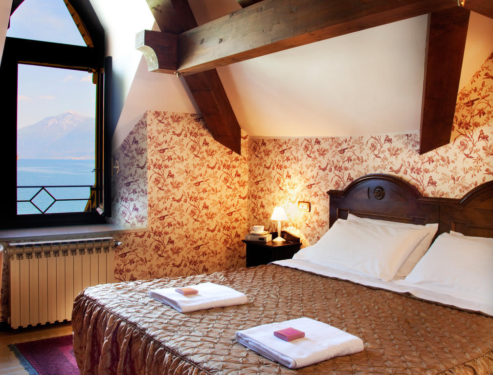 Superior Double or Twin Room Garden View