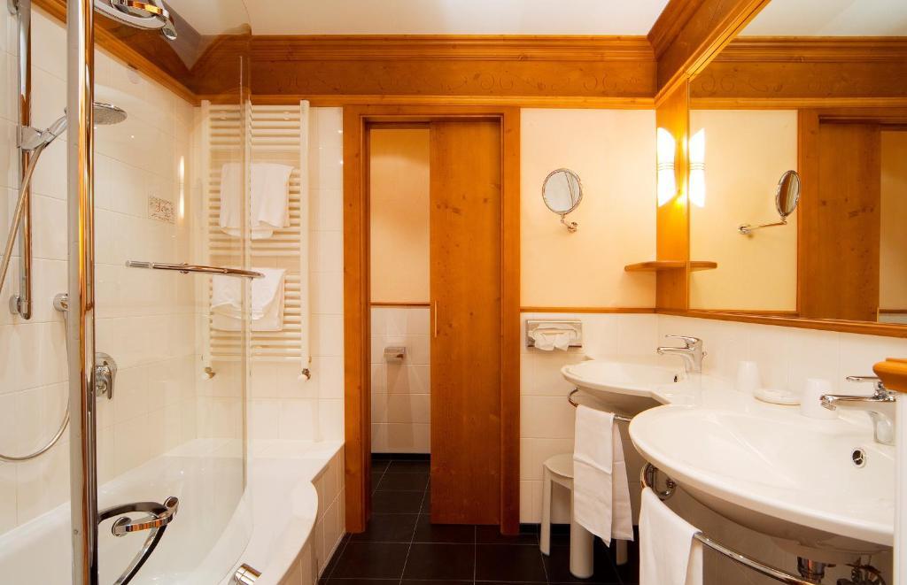 Superior Double Room,1686437682:JPEG