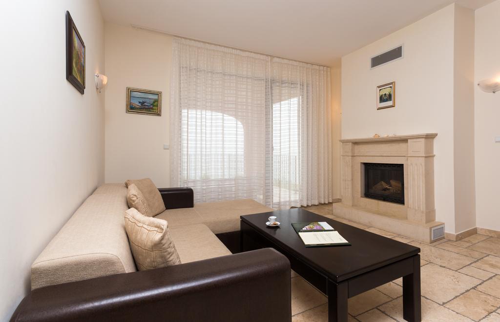 Two-Bedroom Apartment Balcony Partial Sea View
