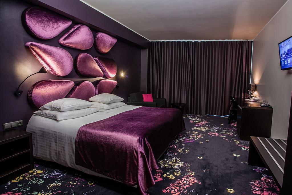 XL Double or Twin Room with Spa Access