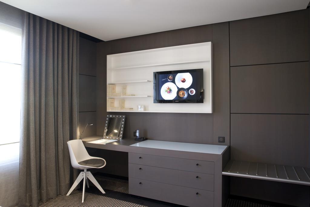 Chambre Double - Accessible aux Personnes à Mobilité Réduite