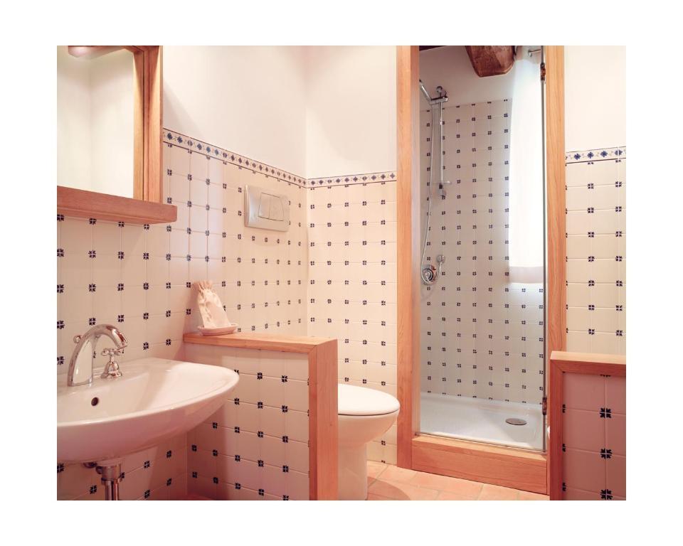 Classic Double Room,33749515:JPEG