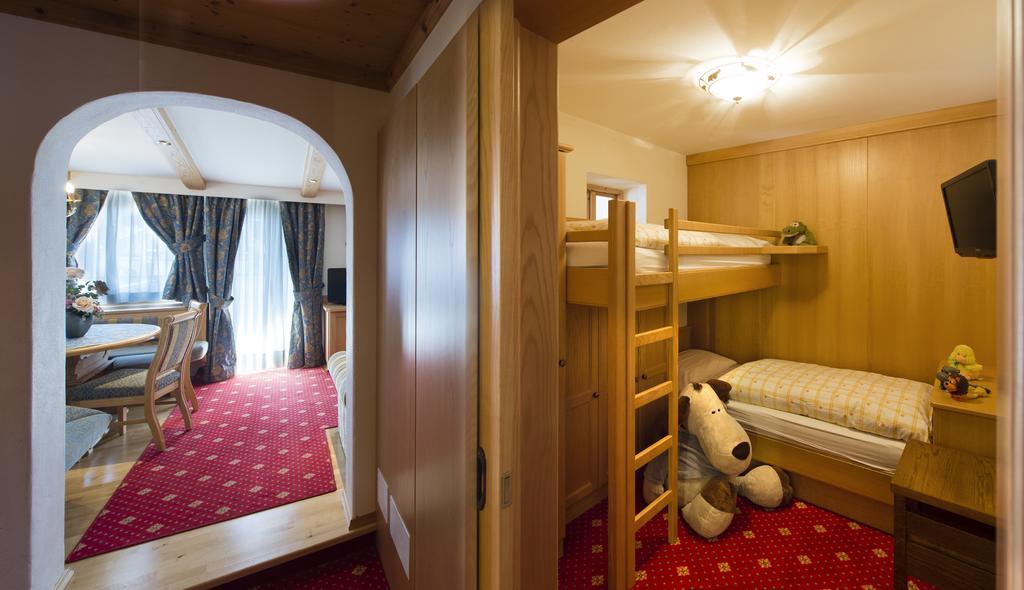 Suite Superior con 2 Camere da Letto (2 Adulti + 2 Bambini)
