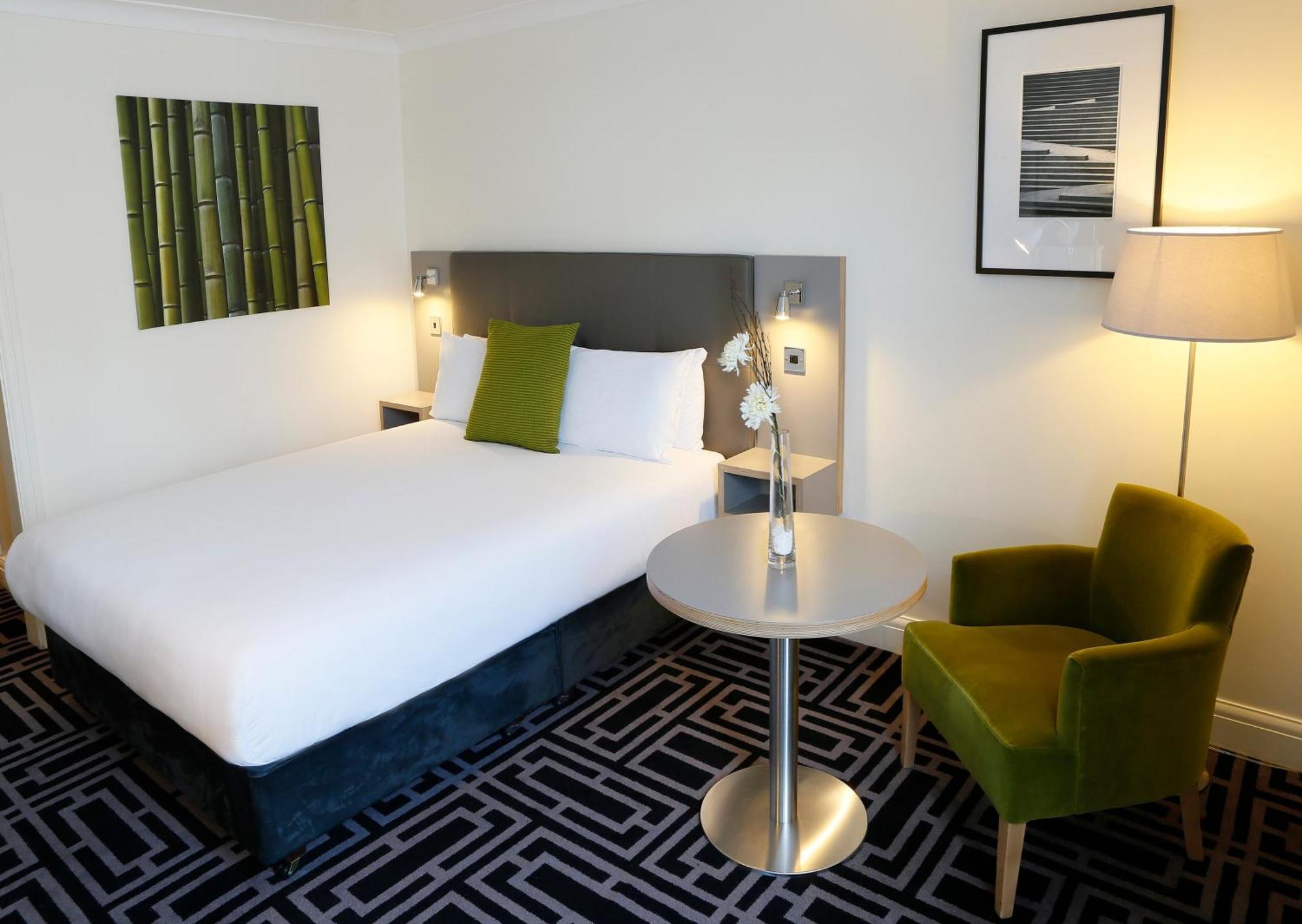 Kamer met Kingsize Bed