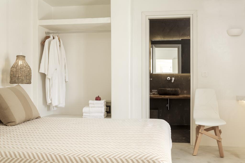 Grande Suite with Shared Pool