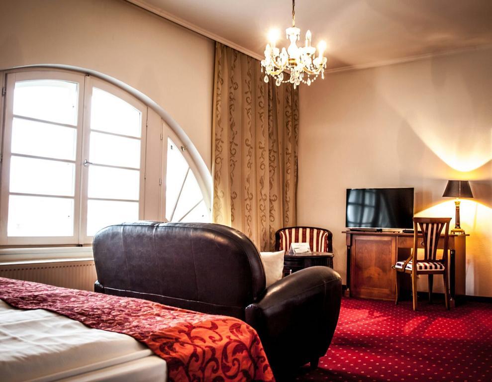 Junior Suite,343074757:JPEG