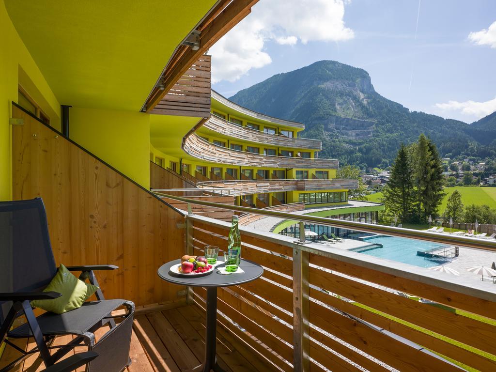 Deluxe Double Room Balcony,1552371694:JPEG