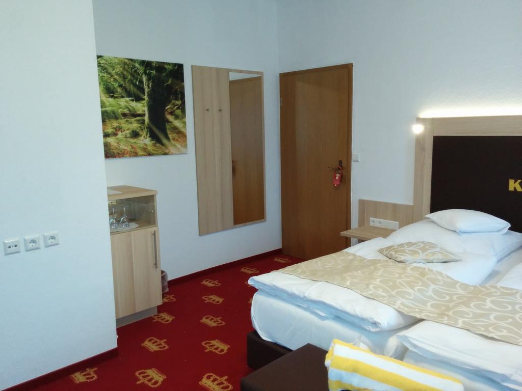 Standard Double Room,364455853:JPEG