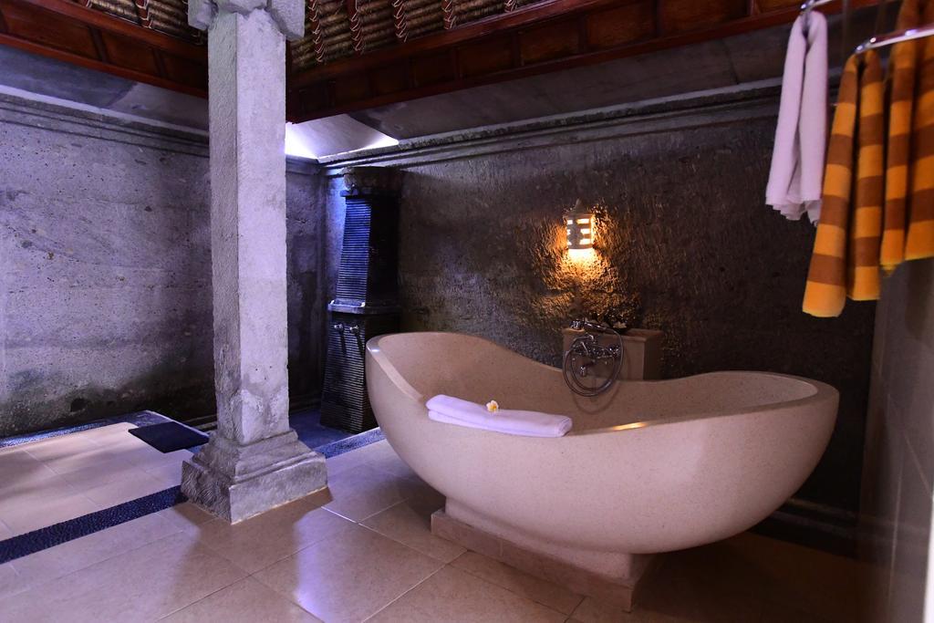 Family Garden Villa