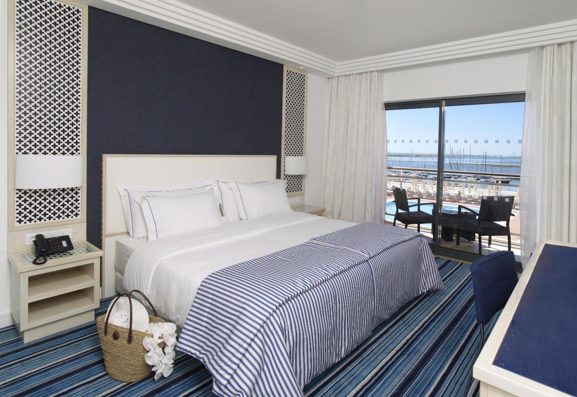 Standard Double or Twin Room Sea View,391534506:JPEG