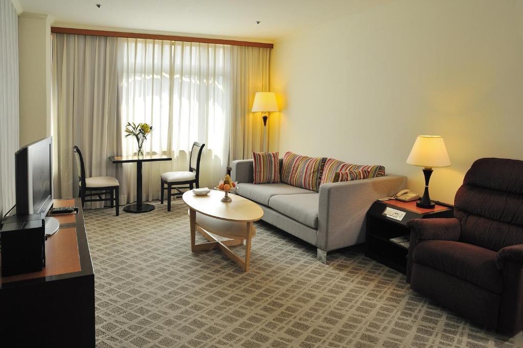 One-Bedroom Apartment (4 Adults)