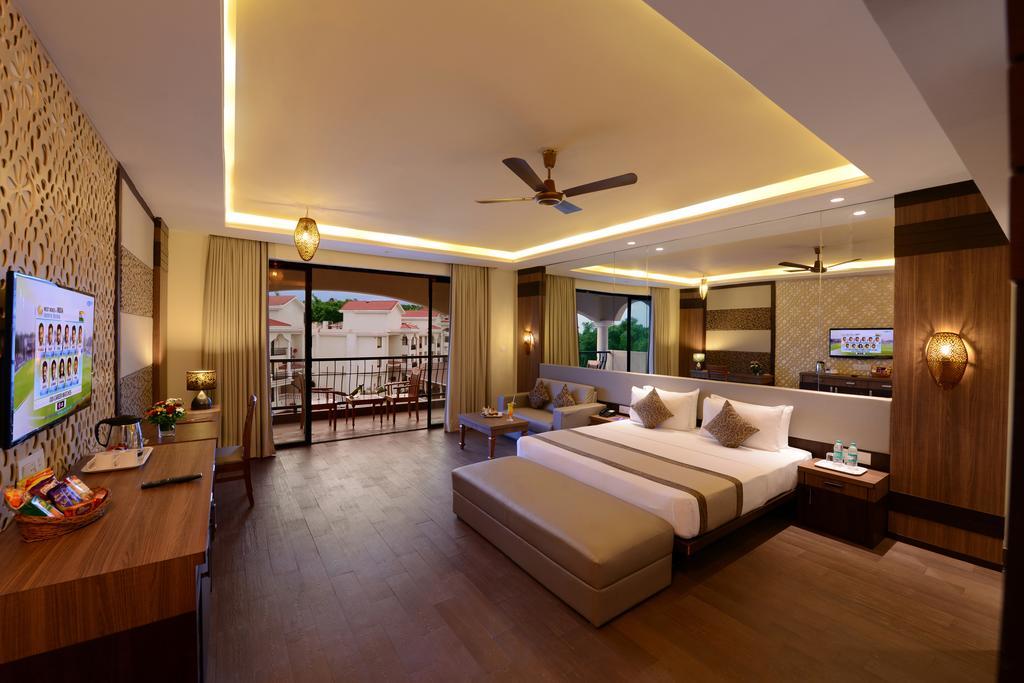 Ultra Luxury Suite- Royal Wing