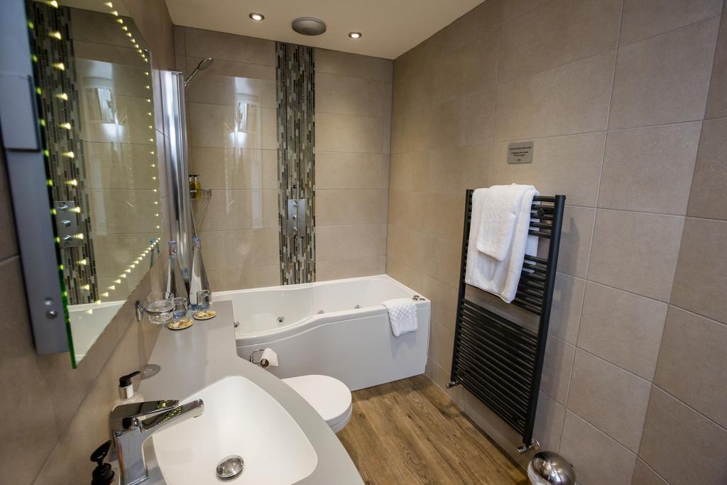 Executive Double or Twin Room,830442047:JPEG