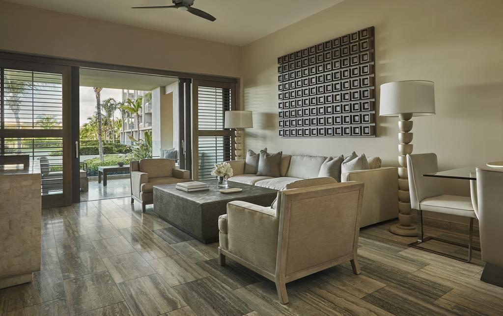 One-Bedroom Ocean-View Residence King Bed,401628780:JPEG