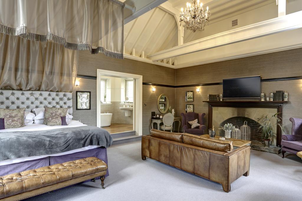 Superior King Suite