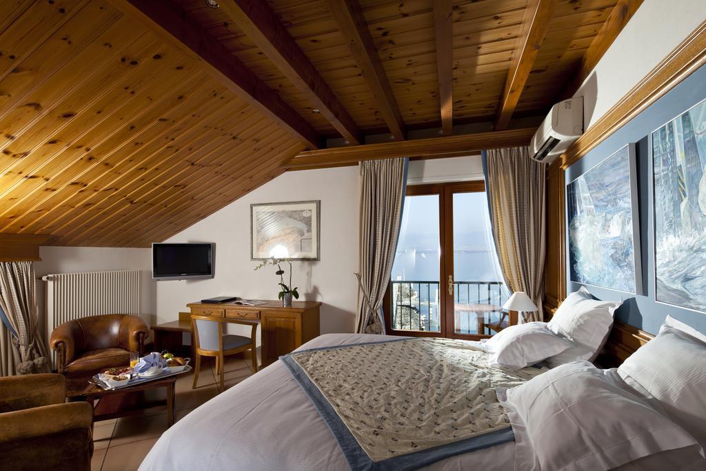 Junior Suite Lake View