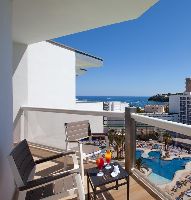 Premium Twin Room Sea View