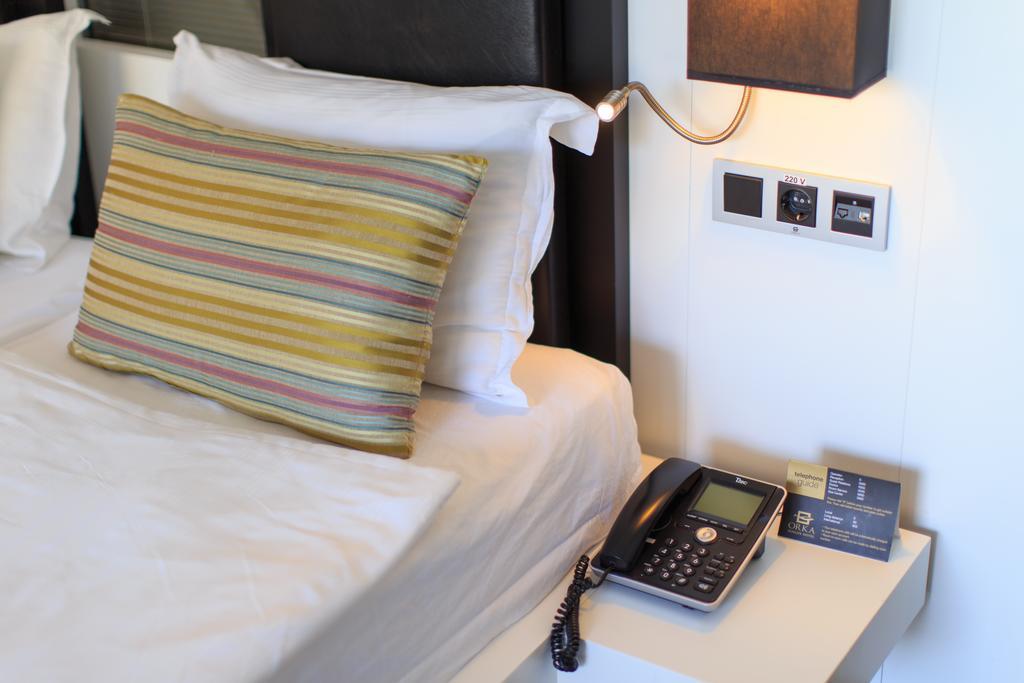 Standard Doppel-/Zweibettzimmer mit Balkon