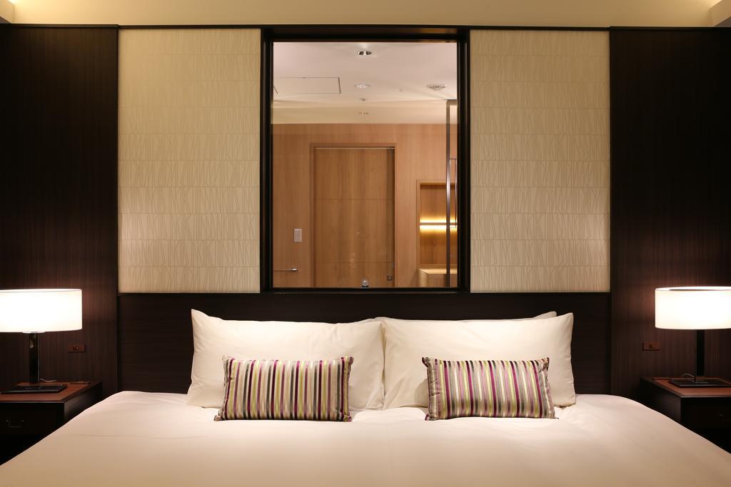 Modern Superior Double Room - Non-Smoking