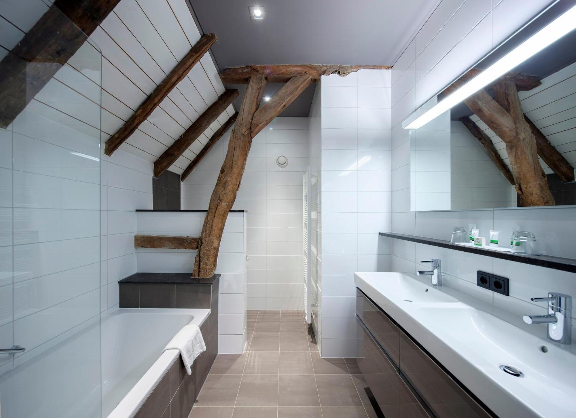 Signature Suite,1288504099:JPEG