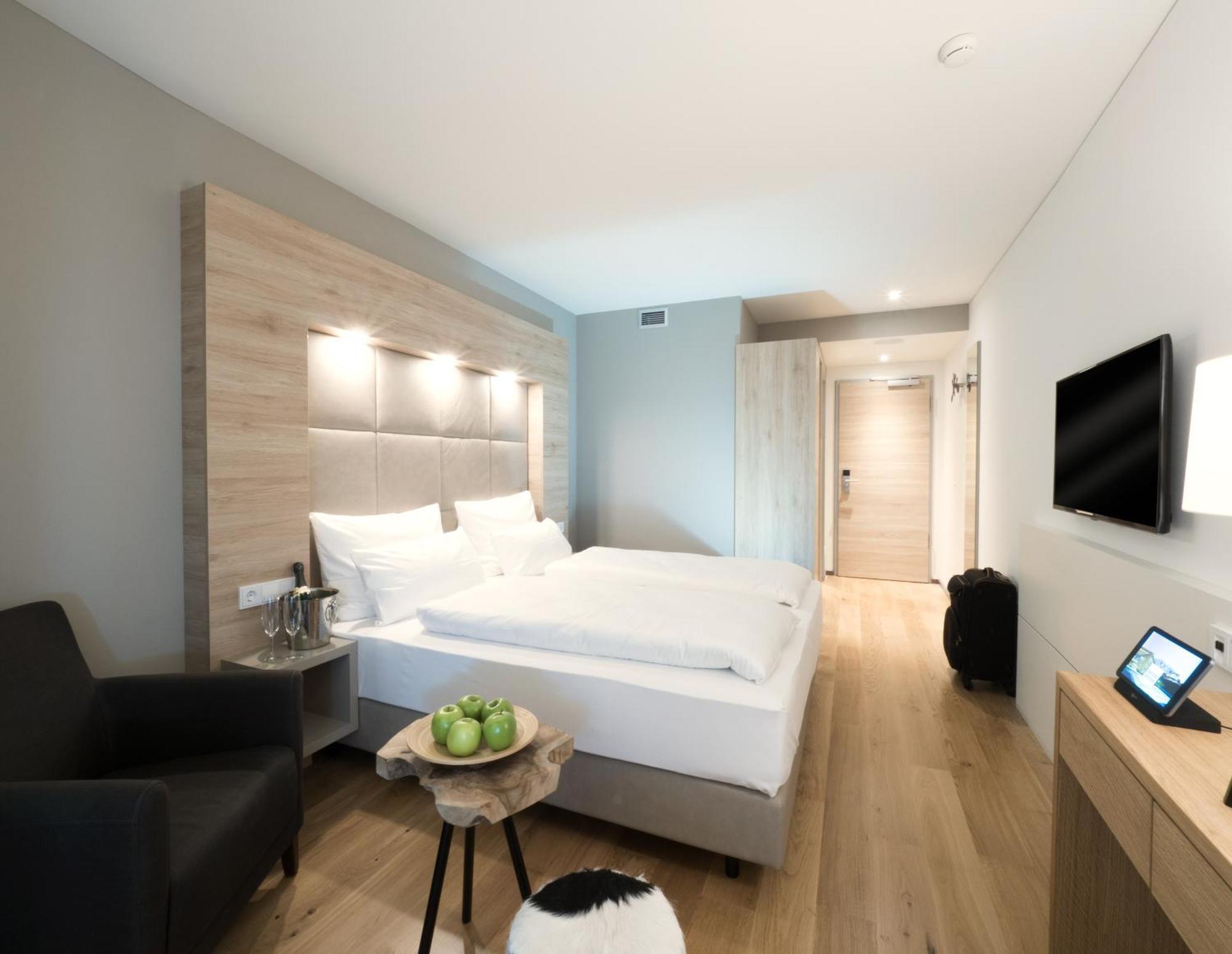 Double Room with balcony and Pool Access Excluded