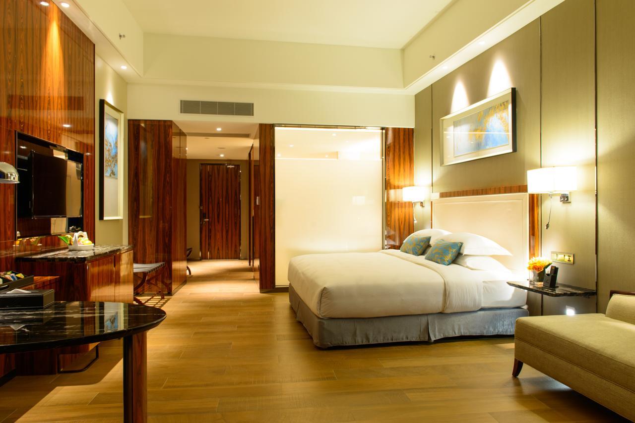 Superior King Room,506767344:JPEG
