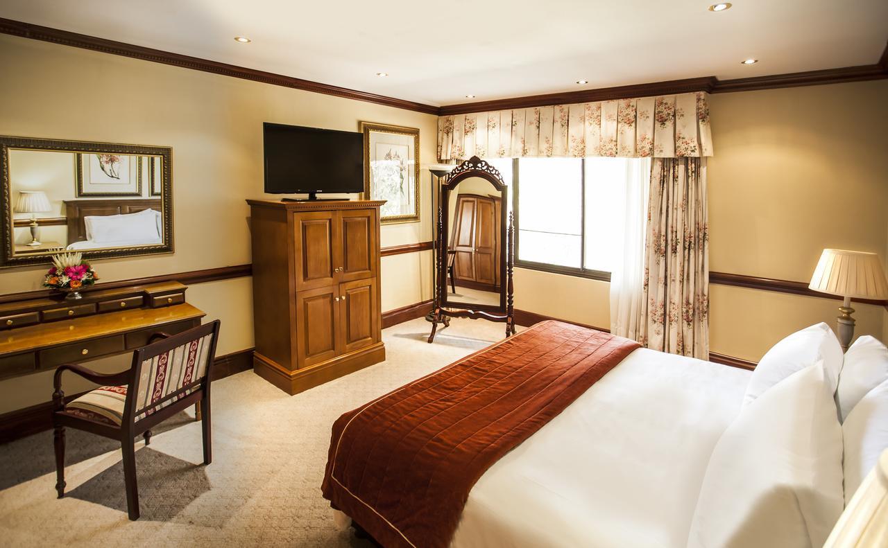AVANI Presidential Suite